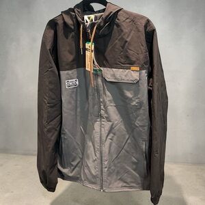 Voyager Men's Two-Tone Hooded Windbreaker Jacket - Gray/Black Size XL.